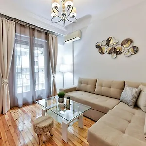 https://porto-sea-view-apartments-mitropoleos-127.hotelschalkidiki.net